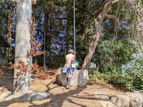 出早神社の手水舎