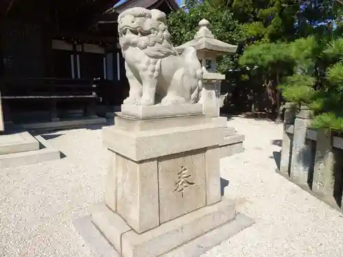 荒井神社の狛犬