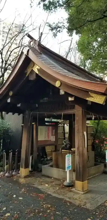 愛宕神社の手水舎