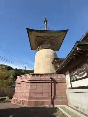 誕生寺の{uncategorized: "未分類", other: "その他", undefined: "問題あり", building: "その他建物", grave: "お墓", sacred_gate: "鳥居", guardian: "狛犬", statue: "像", buddha: "仏像", history: "歴史", nature: "自然", garden: "庭園", animal: "動物", pagoda: "塔", temizu: "手水舎", mountain_gate: "山門・神門", sanctuary: "本殿・本堂", subordinate: "末社・摂社", art: "芸術", scenery: "景色", jizo: "地蔵", ema: "絵馬", goshuin: "御朱印", omikuji: "おみくじ", items: "授与品その他", amulet: "お守り", goshuincho: "御朱印帳", eats: "食事", festival: "お祭り", votive_dance: "神楽", shichigosan: "七五三参", wedding: "結婚式", experience: "体験その他", initially: "初詣", around: "周辺", anti_infection: "感染症対策"}