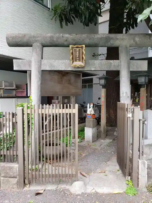 桐生稲荷神社の鳥居