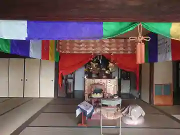 透箭寺の{uncategorized: "未分類", other: "その他", undefined: "問題あり", building: "その他建物", grave: "お墓", sacred_gate: "鳥居", guardian: "狛犬", statue: "像", buddha: "仏像", history: "歴史", nature: "自然", garden: "庭園", animal: "動物", pagoda: "塔", temizu: "手水舎", mountain_gate: "山門・神門", sanctuary: "本殿・本堂", subordinate: "末社・摂社", art: "芸術", scenery: "景色", jizo: "地蔵", ema: "絵馬", goshuin: "御朱印", omikuji: "おみくじ", items: "授与品その他", amulet: "お守り", goshuincho: "御朱印帳", eats: "食事", festival: "お祭り", votive_dance: "神楽", shichigosan: "七五三参", wedding: "結婚式", experience: "体験その他", initially: "初詣", around: "周辺", anti_infection: "感染症対策"}