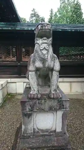 上杉神社の狛犬