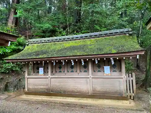 石上神宮の末社