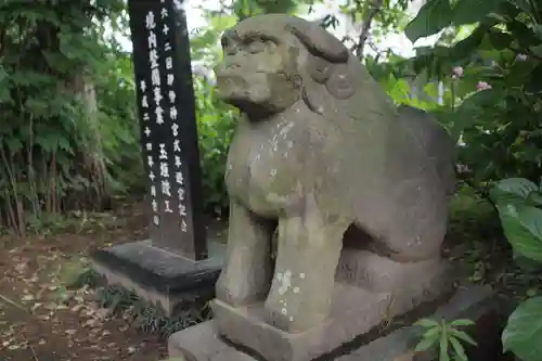 越谷香取神社の狛犬