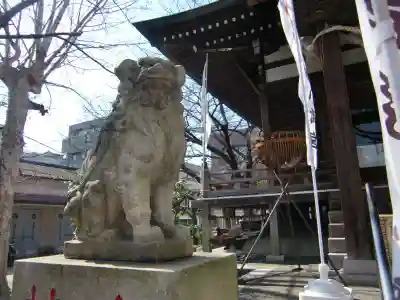 宇迦八幡宮の狛犬