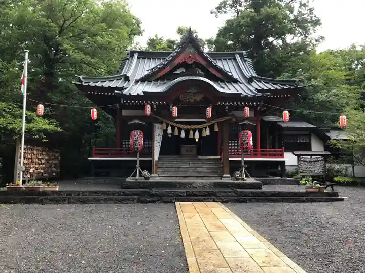山中諏訪神社の本殿・本堂
