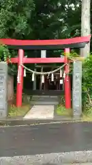 新屋山神社の鳥居