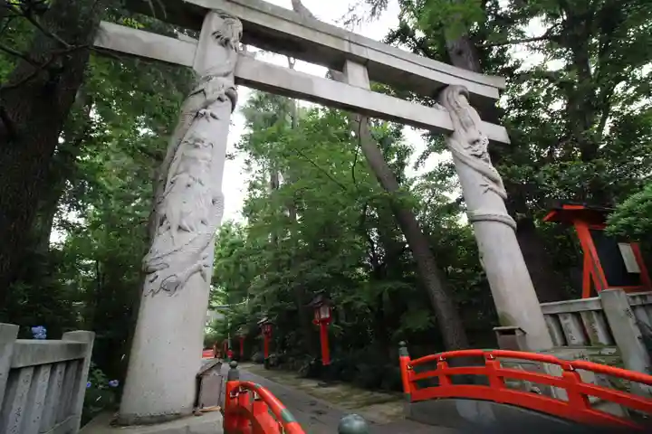 馬橋稲荷神社の鳥居