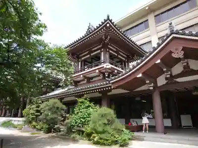 東長寺の本殿・本堂