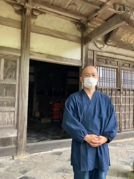 常福寺の本殿・本堂