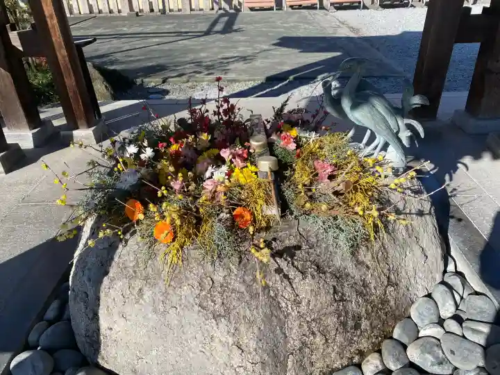 白鷺神社の{uncategorized: "未分類", other: "その他", undefined: "問題あり", building: "その他建物", grave: "お墓", sacred_gate: "鳥居", guardian: "狛犬", statue: "像", buddha: "仏像", history: "歴史", nature: "自然", garden: "庭園", animal: "動物", pagoda: "塔", temizu: "手水舎", mountain_gate: "山門・神門", sanctuary: "本殿・本堂", subordinate: "末社・摂社", art: "芸術", scenery: "景色", jizo: "地蔵", ema: "絵馬", goshuin: "御朱印", omikuji: "おみくじ", items: "授与品その他", amulet: "お守り", goshuincho: "御朱印帳", eats: "食事", festival: "お祭り", votive_dance: "神楽", shichigosan: "七五三参", wedding: "結婚式", experience: "体験その他", initially: "初詣", around: "周辺", anti_infection: "感染症対策"}