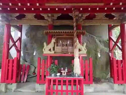 母智丘神社の末社