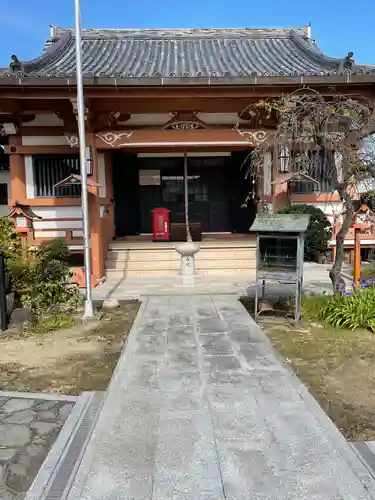 願成就寺　安楽院の本殿・本堂