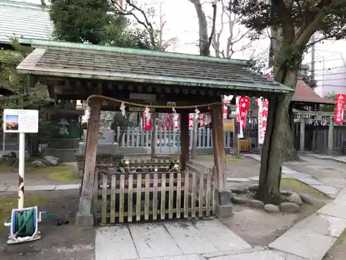 仲町氷川神社の手水舎