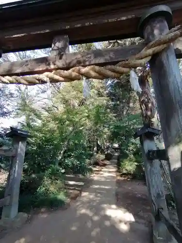 國王神社の鳥居