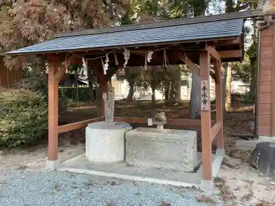 満賀里神社の{uncategorized: "未分類", other: "その他", undefined: "問題あり", building: "その他建物", grave: "お墓", sacred_gate: "鳥居", guardian: "狛犬", statue: "像", buddha: "仏像", history: "歴史", nature: "自然", garden: "庭園", animal: "動物", pagoda: "塔", temizu: "手水舎", mountain_gate: "山門・神門", sanctuary: "本殿・本堂", subordinate: "末社・摂社", art: "芸術", scenery: "景色", jizo: "地蔵", ema: "絵馬", goshuin: "御朱印", omikuji: "おみくじ", items: "授与品その他", amulet: "お守り", goshuincho: "御朱印帳", eats: "食事", festival: "お祭り", votive_dance: "神楽", shichigosan: "七五三参", wedding: "結婚式", experience: "体験その他", initially: "初詣", around: "周辺", anti_infection: "感染症対策"}