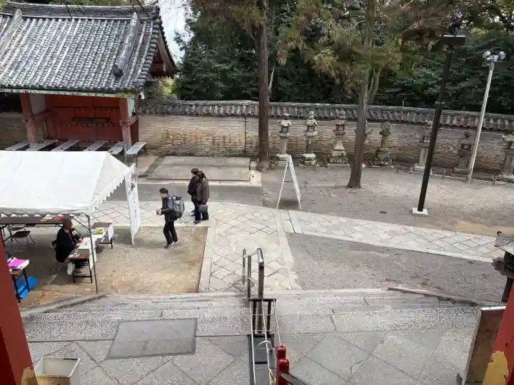 石清水八幡宮の{uncategorized: "未分類", other: "その他", undefined: "問題あり", building: "その他建物", grave: "お墓", sacred_gate: "鳥居", guardian: "狛犬", statue: "像", buddha: "仏像", history: "歴史", nature: "自然", garden: "庭園", animal: "動物", pagoda: "塔", temizu: "手水舎", mountain_gate: "山門・神門", sanctuary: "本殿・本堂", subordinate: "末社・摂社", art: "芸術", scenery: "景色", jizo: "地蔵", ema: "絵馬", goshuin: "御朱印", omikuji: "おみくじ", items: "授与品その他", amulet: "お守り", goshuincho: "御朱印帳", eats: "食事", festival: "お祭り", votive_dance: "神楽", shichigosan: "七五三参", wedding: "結婚式", experience: "体験その他", initially: "初詣", around: "周辺", anti_infection: "感染症対策"}