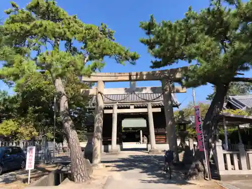 御厨神社の鳥居