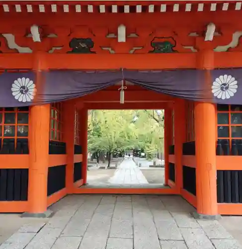 葛飾八幡宮の山門・神門