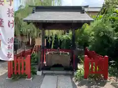 鴻神社の手水