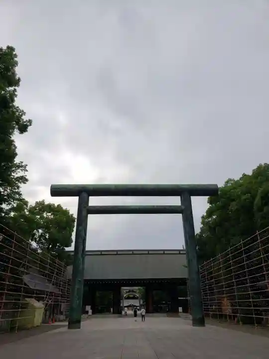 靖國神社の鳥居