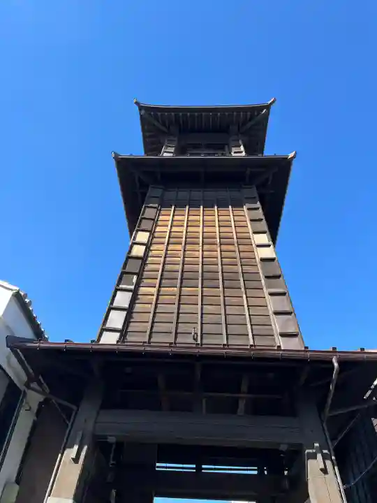薬師神社の{uncategorized: "未分類", other: "その他", undefined: "問題あり", building: "その他建物", grave: "お墓", sacred_gate: "鳥居", guardian: "狛犬", statue: "像", buddha: "仏像", history: "歴史", nature: "自然", garden: "庭園", animal: "動物", pagoda: "塔", temizu: "手水舎", mountain_gate: "山門・神門", sanctuary: "本殿・本堂", subordinate: "末社・摂社", art: "芸術", scenery: "景色", jizo: "地蔵", ema: "絵馬", goshuin: "御朱印", omikuji: "おみくじ", items: "授与品その他", amulet: "お守り", goshuincho: "御朱印帳", eats: "食事", festival: "お祭り", votive_dance: "神楽", shichigosan: "七五三参", wedding: "結婚式", experience: "体験その他", initially: "初詣", around: "周辺", anti_infection: "感染症対策"}
