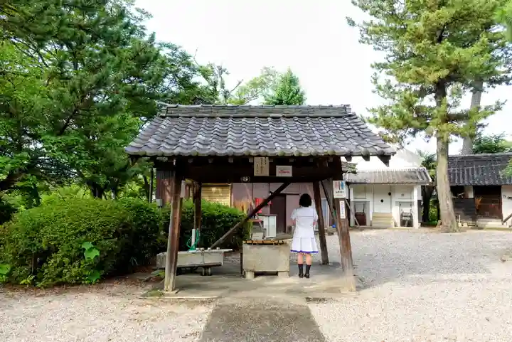 應仁寺の手水舎