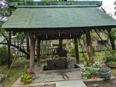 若宮神明社の{uncategorized: "未分類", other: "その他", undefined: "問題あり", building: "その他建物", grave: "お墓", sacred_gate: "鳥居", guardian: "狛犬", statue: "像", buddha: "仏像", history: "歴史", nature: "自然", garden: "庭園", animal: "動物", pagoda: "塔", temizu: "手水舎", mountain_gate: "山門・神門", sanctuary: "本殿・本堂", subordinate: "末社・摂社", art: "芸術", scenery: "景色", jizo: "地蔵", ema: "絵馬", goshuin: "御朱印", omikuji: "おみくじ", items: "授与品その他", amulet: "お守り", goshuincho: "御朱印帳", eats: "食事", festival: "お祭り", votive_dance: "神楽", shichigosan: "七五三参", wedding: "結婚式", experience: "体験その他", initially: "初詣", around: "周辺", anti_infection: "感染症対策"}