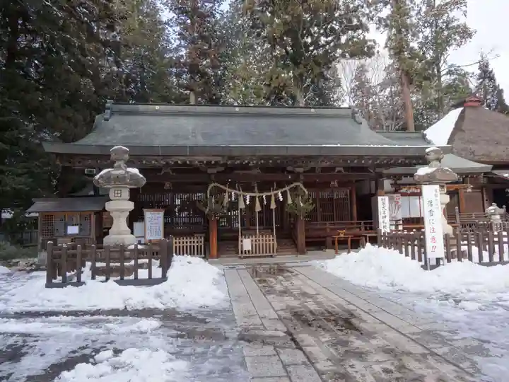 若一王子神社の本殿・本堂