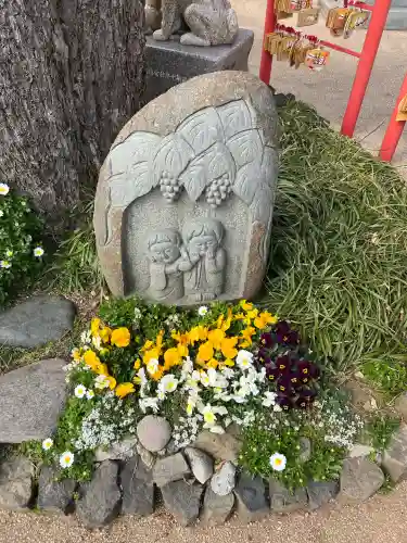 川越八幡宮の{uncategorized: "未分類", other: "その他", undefined: "問題あり", building: "その他建物", grave: "お墓", sacred_gate: "鳥居", guardian: "狛犬", statue: "像", buddha: "仏像", history: "歴史", nature: "自然", garden: "庭園", animal: "動物", pagoda: "塔", temizu: "手水舎", mountain_gate: "山門・神門", sanctuary: "本殿・本堂", subordinate: "末社・摂社", art: "芸術", scenery: "景色", jizo: "地蔵", ema: "絵馬", goshuin: "御朱印", omikuji: "おみくじ", items: "授与品その他", amulet: "お守り", goshuincho: "御朱印帳", eats: "食事", festival: "お祭り", votive_dance: "神楽", shichigosan: "七五三参", wedding: "結婚式", experience: "体験その他", initially: "初詣", around: "周辺", anti_infection: "感染症対策"}