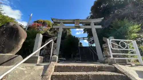 三穂神社の鳥居