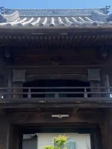 常仙寺の山門・神門