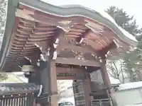 新善光寺の山門・神門
