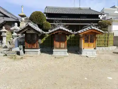 常照院の末社・摂社