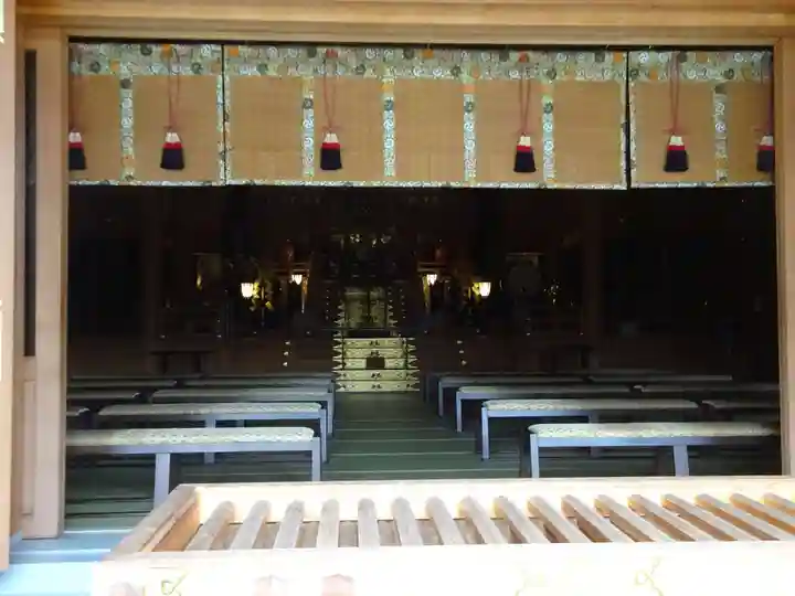 亀ケ池八幡宮の本殿・本堂