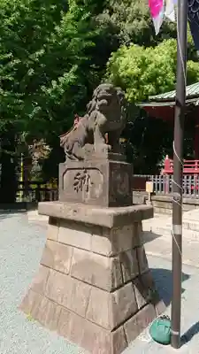 金王八幡宮の狛犬