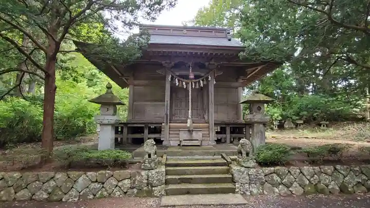 駒形根神社の本殿・本堂