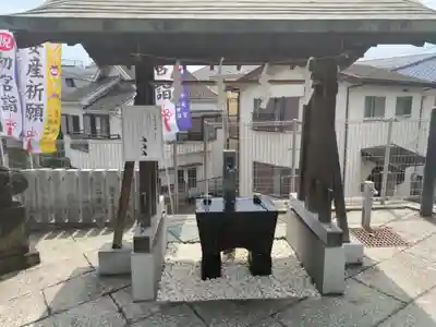 太田杉山神社・横濱水天宮の手水舎