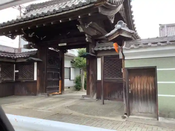 法蔵寺の山門・神門