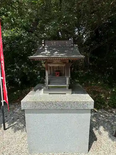 諏訪神社の末社