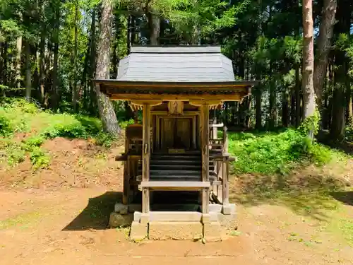 土津神社｜こどもと出世の神さまの末社