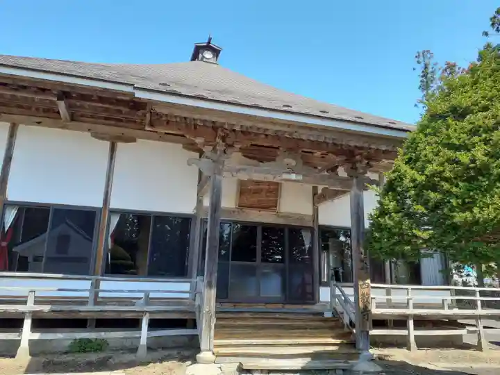 西教寺の本殿・本堂