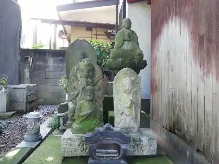 新光寺のその他建物