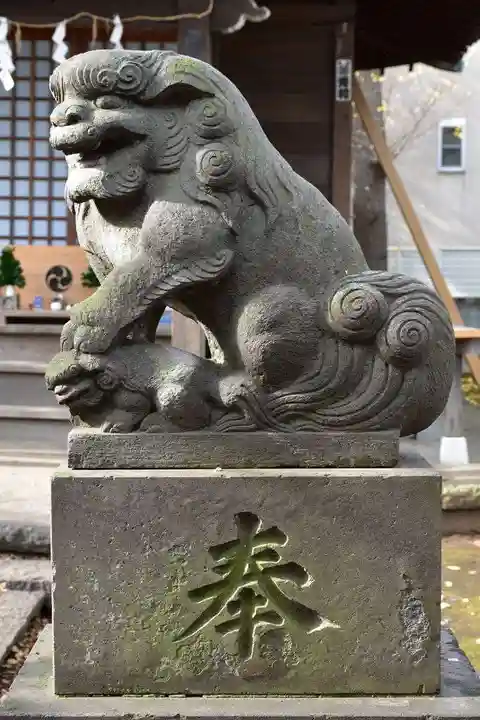 高木神社の狛犬
