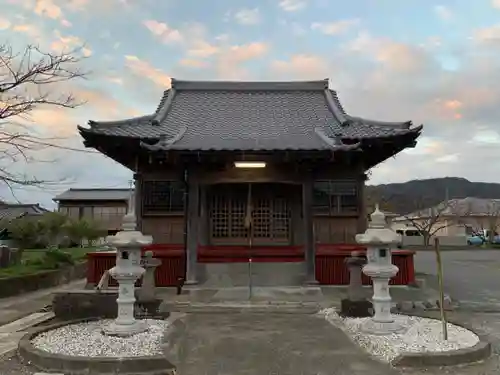 観音寺の本殿・本堂