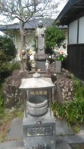 東光寺の像