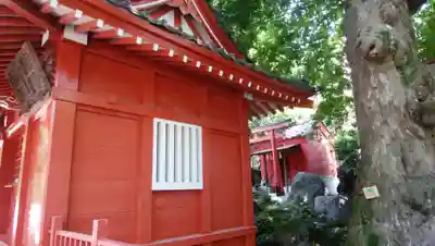 石稲荷神社の本殿・本堂