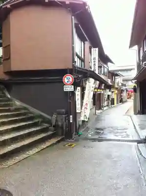 厳島神社の周辺