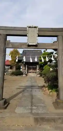 氷川神社の鳥居